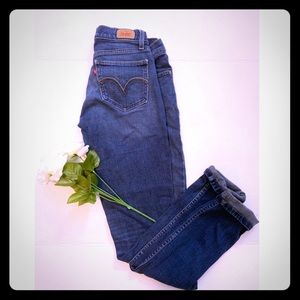 Levi’s Low Rise 524 Jeans